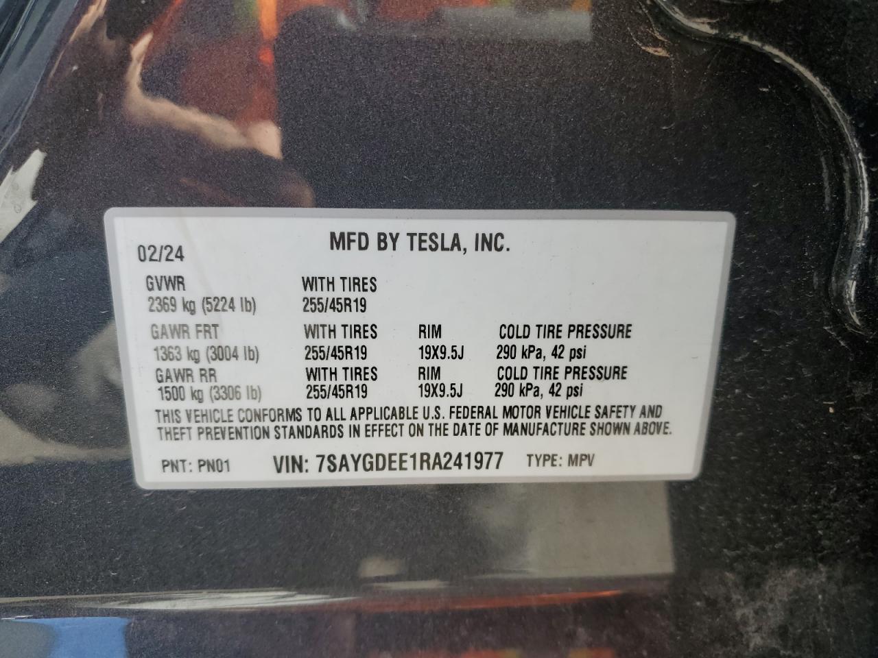 2024 TESLA MODEL Y VIN:7SAYGDEE1RA241977