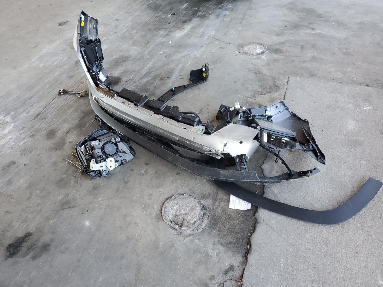 2024 HYUNDAI TUCSON LIMITED VIN:5NMJECDE5RH389762