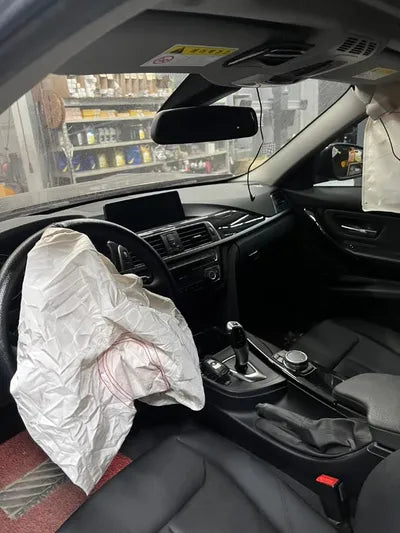 2015 BMW 320 WBA8C510XGK463605 VIN:WBA8C510XGK463605