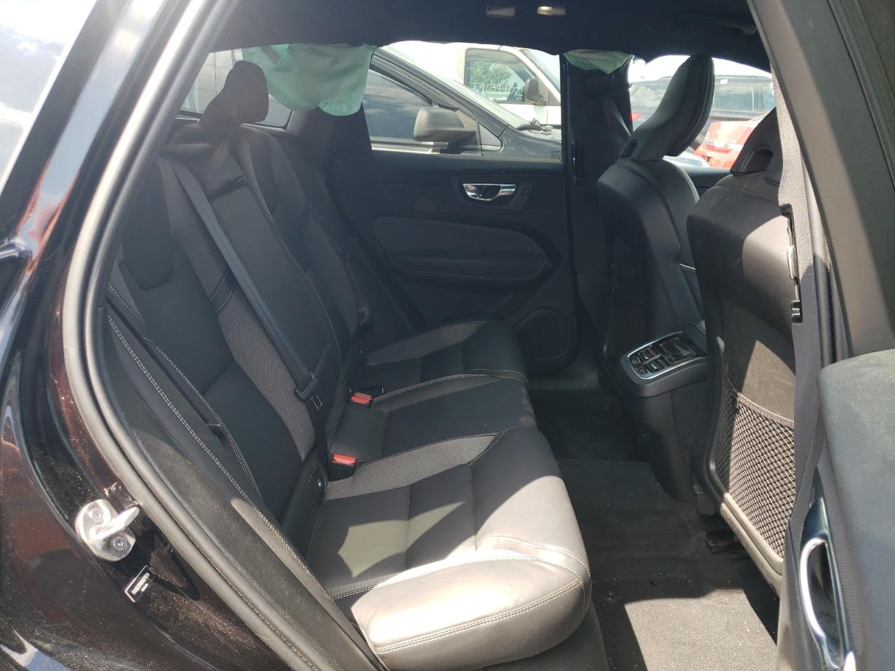 2022 VOLVO XC60 B6 R-DESIGN VIN:YV4062RM6N1071704