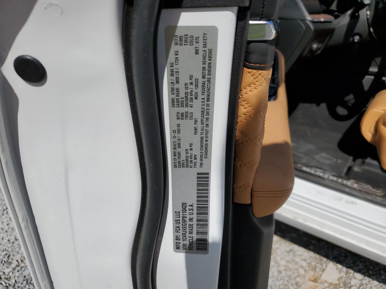 2023 JEEP GRAND CHEROKEE L SUMMIT VIN:1C4RJKEG9P8110420