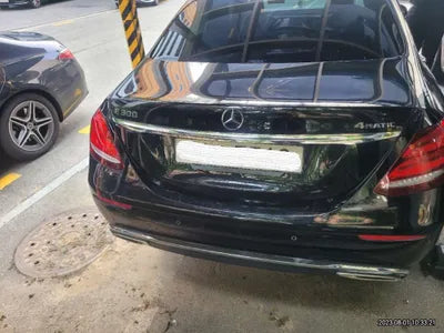 2017 Mercedes-Benz E 300 328KMWDDZF4KB8HA2 VIN:328KMWDDZF4KB8HA2