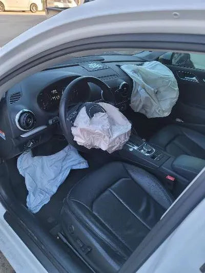 2016 Audi A3 WAUZZZ8V5G1039881 VIN:WAUZZZ8V5G1039881