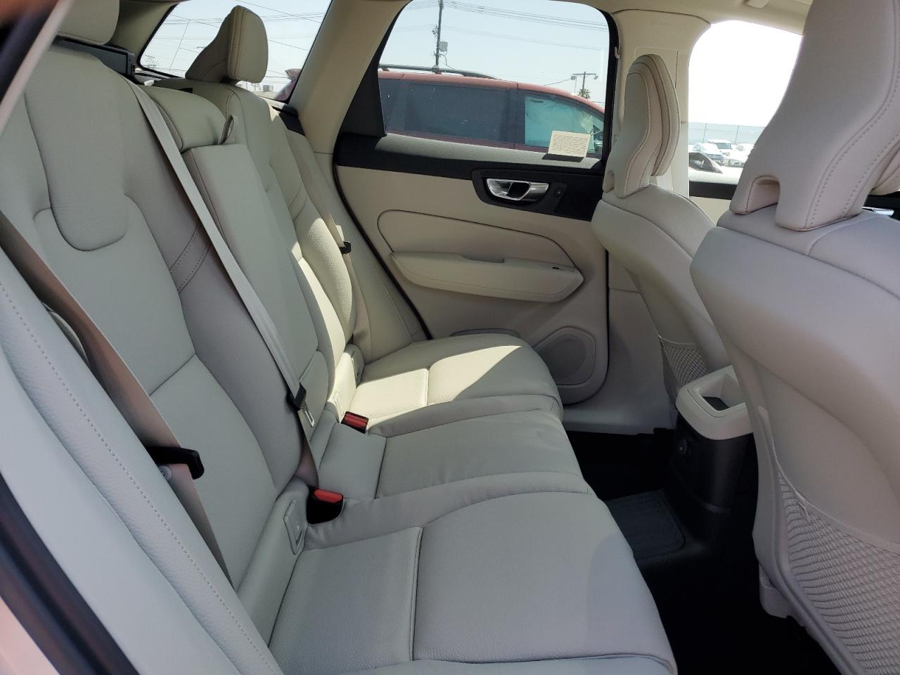 2024 VOLVO XC60 PLUS VIN:YV4H60DL8R1918704