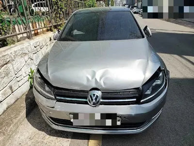 2016 Volkswagen Golf WVWZZZAUZGW097061 VIN:WVWZZZAUZGW097061