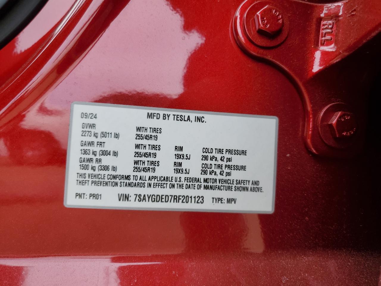 2024 TESLA MODEL Y VIN:7SAYGDED7RF201123