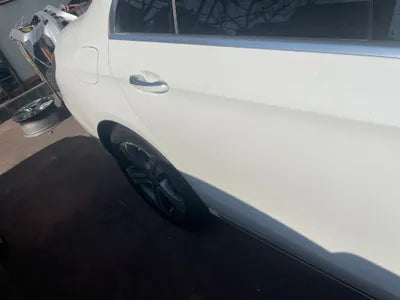 2019 Mercedes-Benz E 300 WDDZF4JB9KA672509 VIN:WDDZF4JB9KA672509