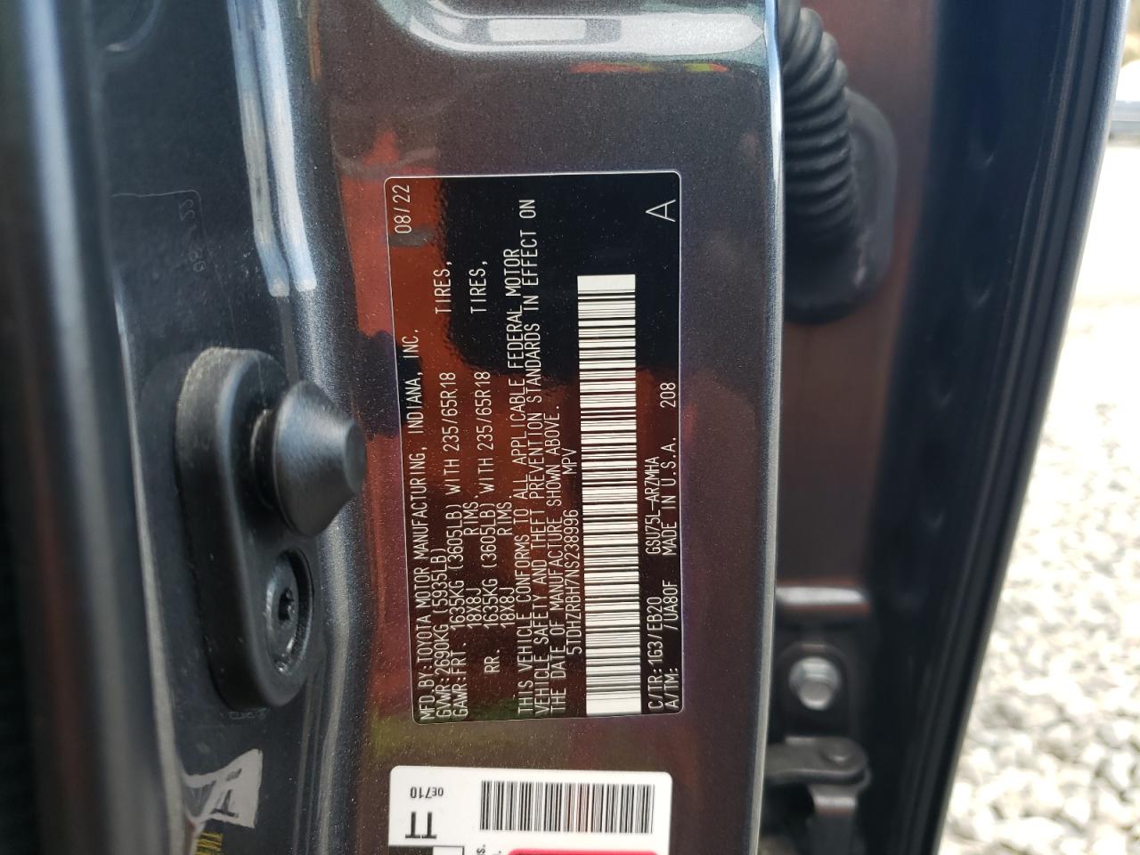 2022 TOYOTA HIGHLANDER XLE VIN:5TDHZRBH7NS238996