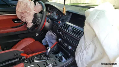 2015 BMW M5 WBSFV9107FD095116 VIN:WBSFV9107FD095116