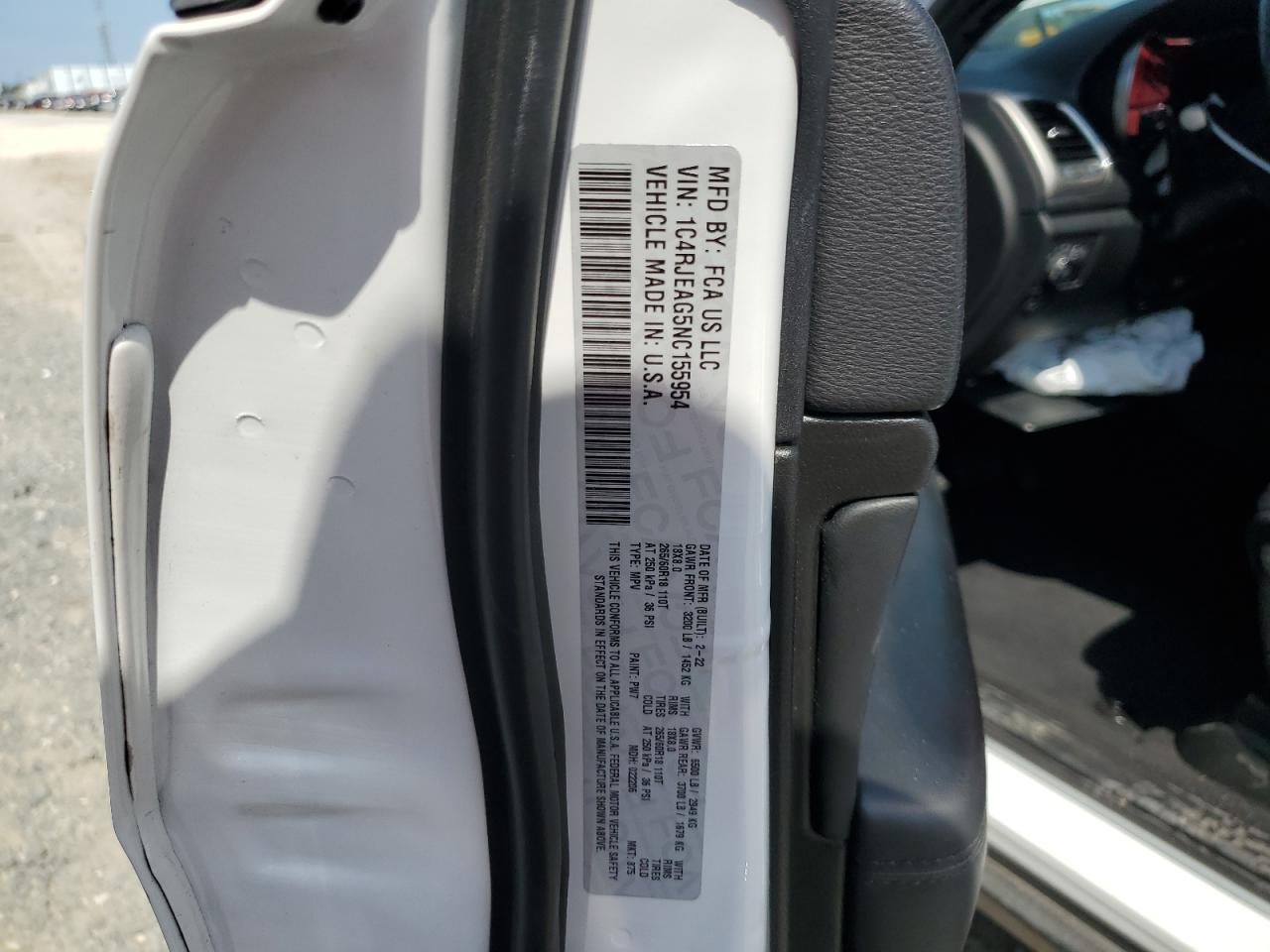 2022 JEEP GRAND CHEROKEE LAREDO E VIN:1C4RJEAG5NC155954