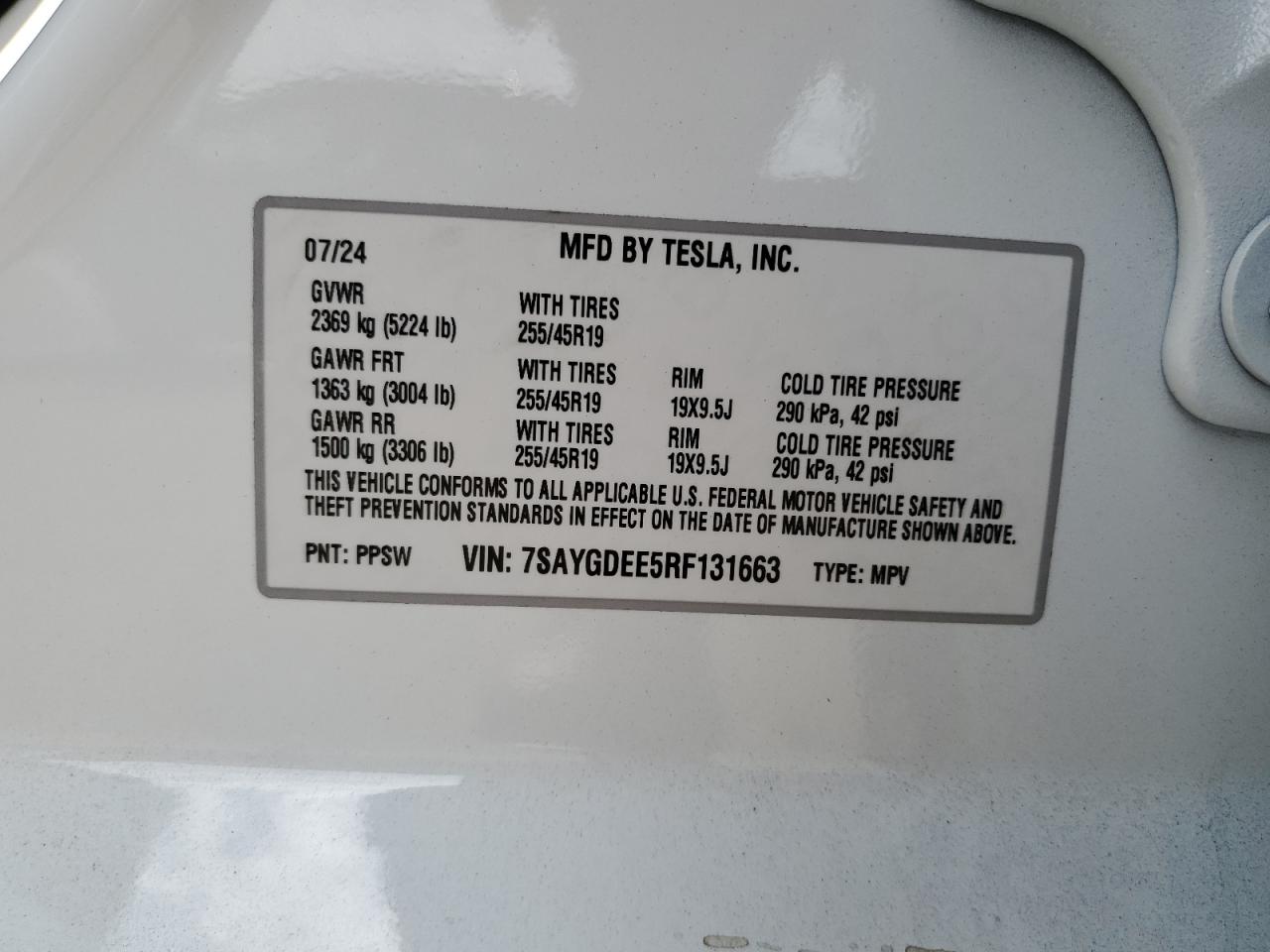 2024 TESLA MODEL Y VIN:7SAYGDEE5RF131663