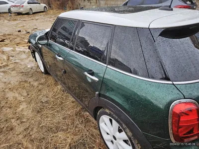 2015 MINI Cooper VIN: