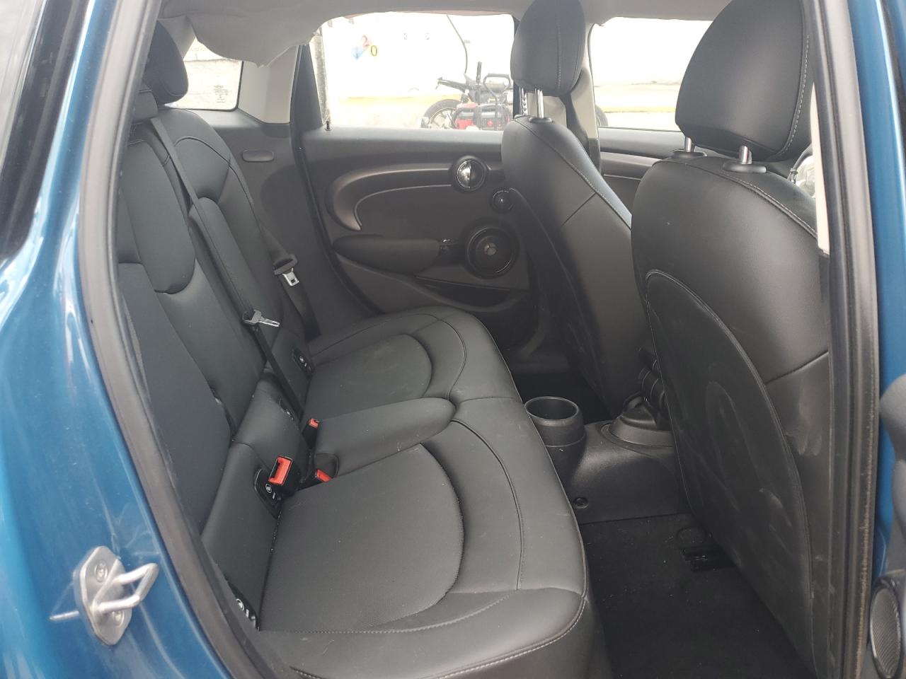 2023 MINI COOPER VIN:WMW33DK03P2S76113