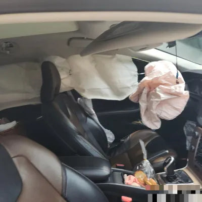 2016 Volvo V40 VIN: