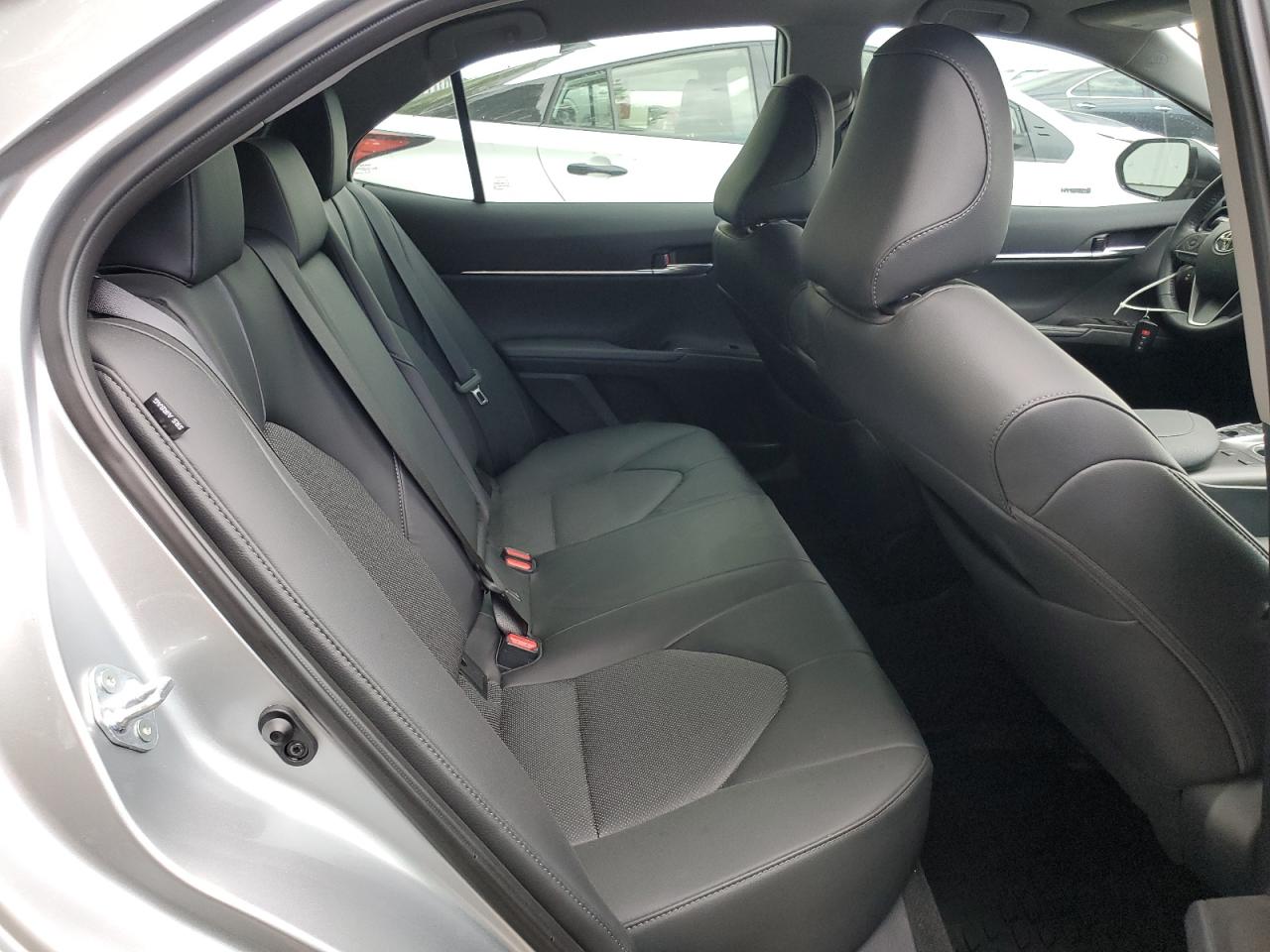 2024 TOYOTA CAMRY XLE VIN:4T1F11AK2RU887079