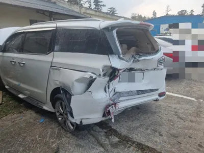 2018 Kia Carnival KNAME81ABKS533413 VIN:KNAME81ABKS533413