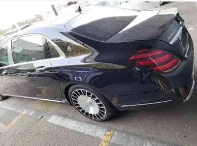 2018 Mercedes-Benz Maybach S 560 WDDUX8GB9JA355835 VIN:WDDUX8GB9JA355835