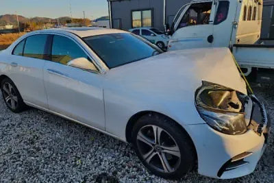 2019 Mercedes-Benz E 220 WDDZF0EB5KA526062 VIN:WDDZF0EB5KA526062