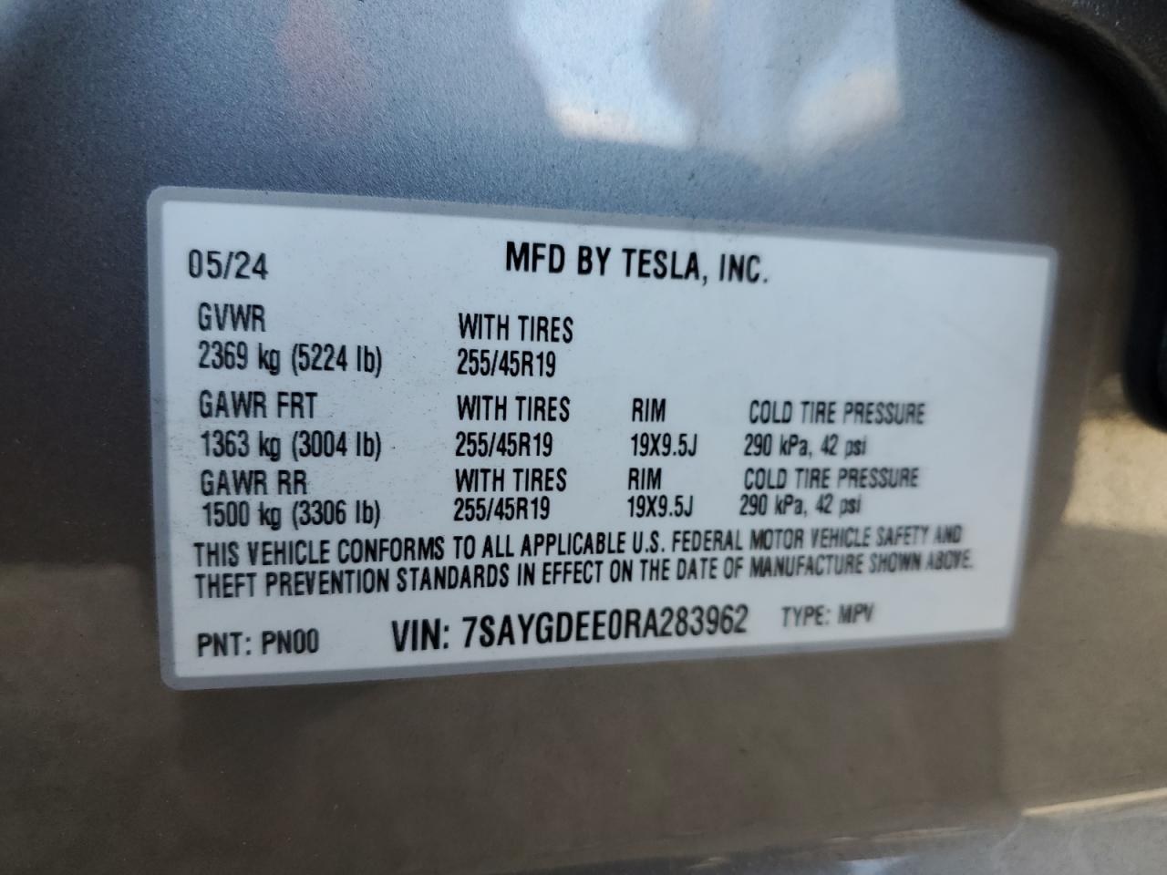 2024 TESLA MODEL Y VIN:7SAYGDEE0RA283962