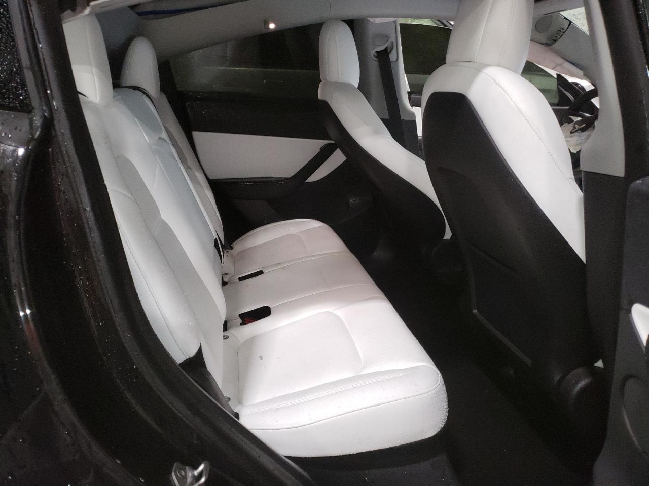 2022 TESLA MODEL Y VIN:7SAYGDEF0NF323138
