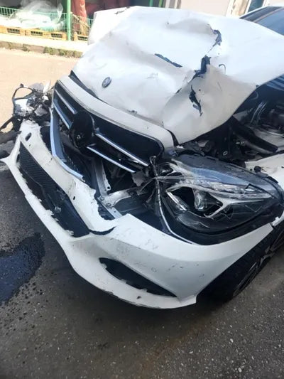 2016 Mercedes-Benz E 220 506KMWDDHF0AB6GB2 VIN:506KMWDDHF0AB6GB2