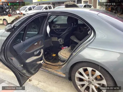 2018 Mercedes-Benz E 220 WDDZF0FB9JA468065 VIN:WDDZF0FB9JA468065