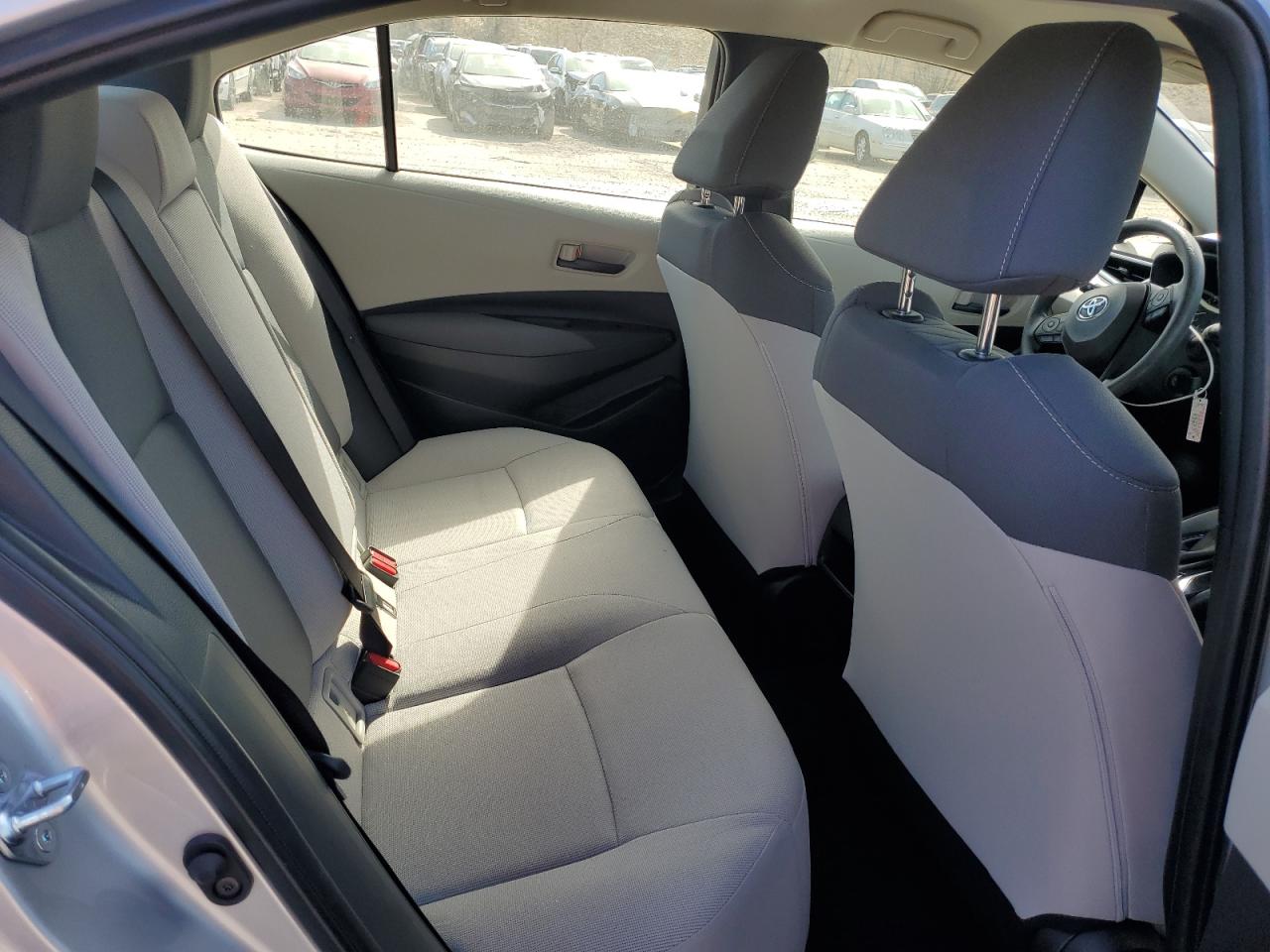 2022 TOYOTA COROLLA LE VIN:JTDEPMAE6N3000528
