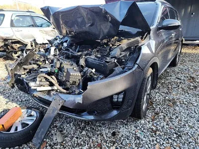 2018 Kia Sorento KNAPG81BDJA469823 VIN:KNAPG81BDJA469823