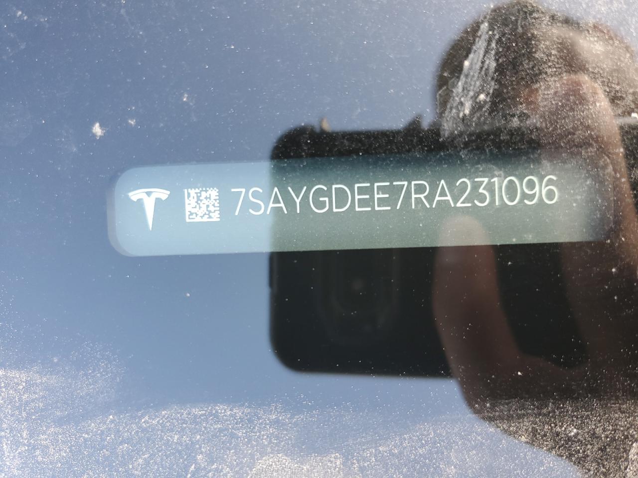 2024 TESLA MODEL Y VIN:7SAYGDEE7RA231096