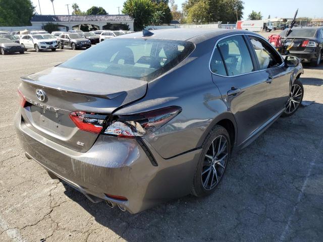 2021 TOYOTA CAMRY SE VIN: 4T1T11AK3MU540615