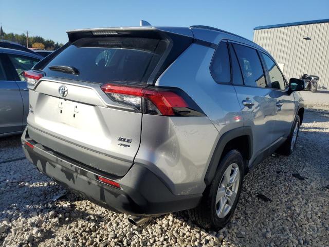 2021 TOYOTA RAV4 XLE VIN: 2T3P1RFVXMC201068