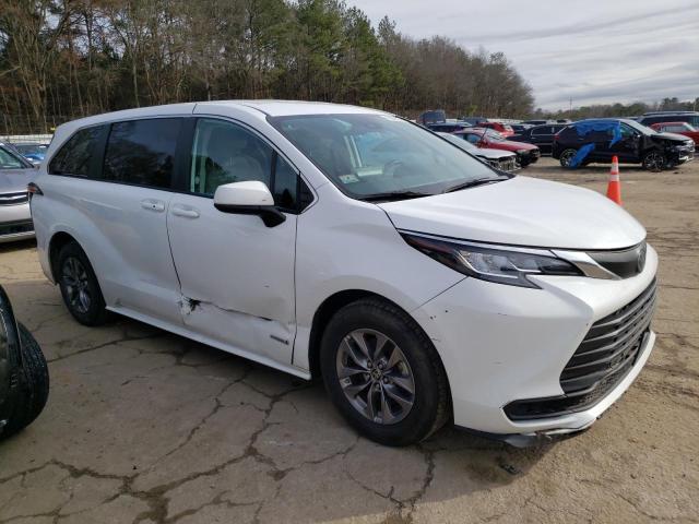 2021 TOYOTA SIENNA LE VIN: 5TDKRKEC5MS034127