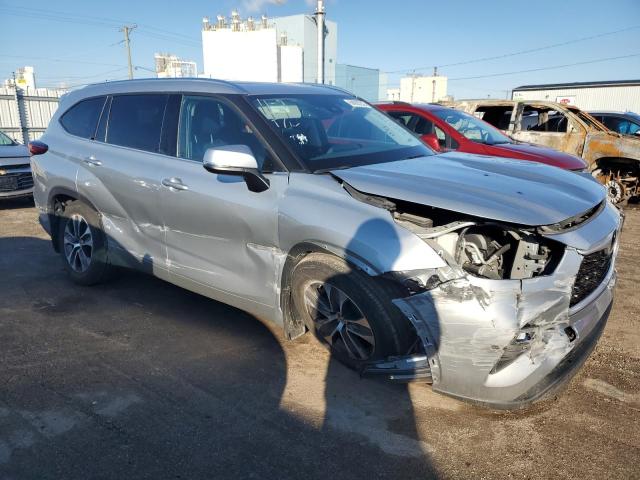 2021 TOYOTA HIGHLANDER XLE VIN: 5TDGZRBH0MS529866