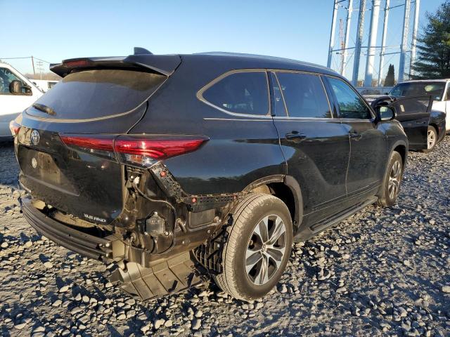 2021 TOYOTA HIGHLANDER XLE VIN: 5TDHZRBH8MS532809