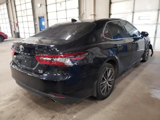 2021 TOYOTA CAMRY XLE VIN: 4T1F11BK7MU034524