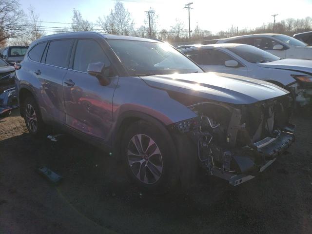 2021 TOYOTA HIGHLANDER XLE VIN: 5TDGZRBH3MS126254