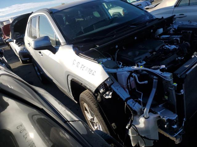 2021 TOYOTA RAV4 XLE VIN: 2T3W1RFV7MW124248