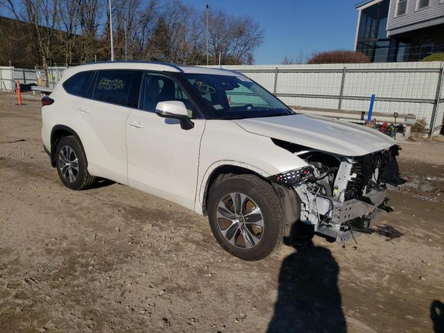 2021 TOYOTA HIGHLANDER XLE VIN: 5TDGZRBH3MS130854