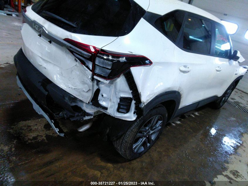 2023 KIA SELTOS LX VIN: KNDEPCAA7P7388856