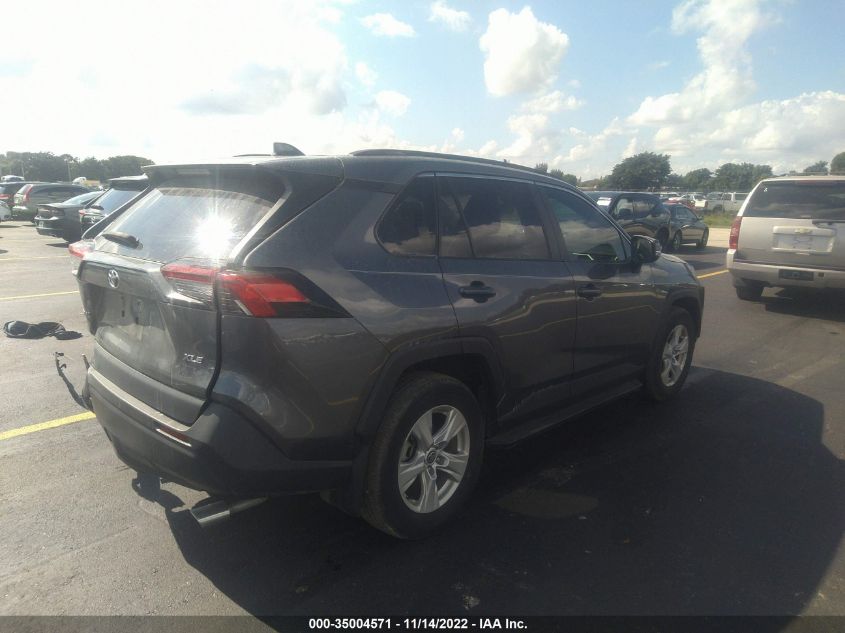 2021 TOYOTA RAV4 XLE VIN: 2T3W1RFV3MC151321
