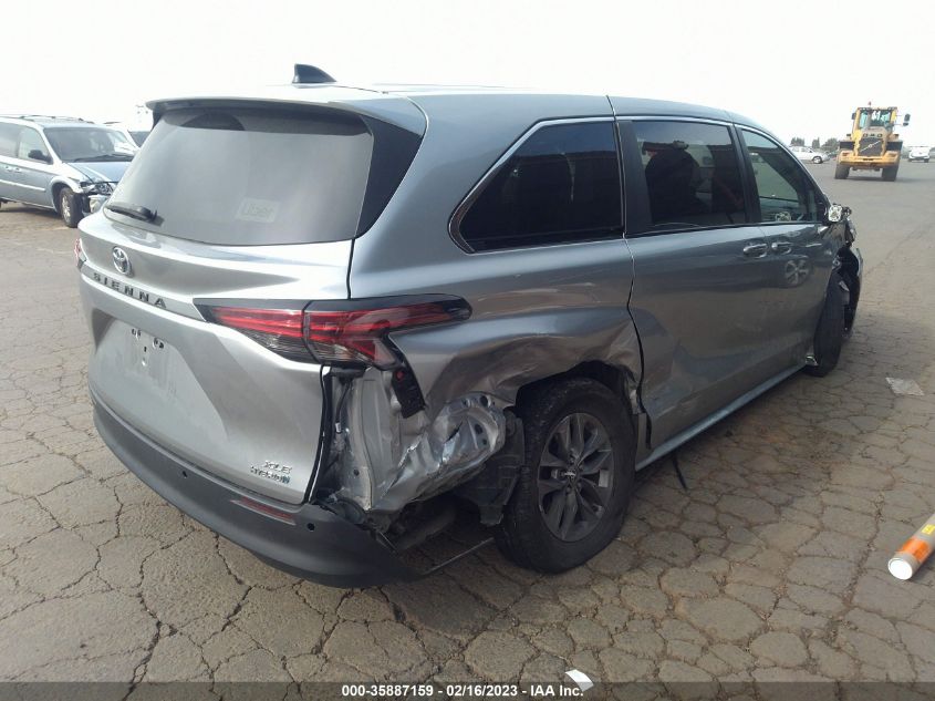 2022 TOYOTA SIENNA XLE VIN: 5TDYRKEC8NS086153