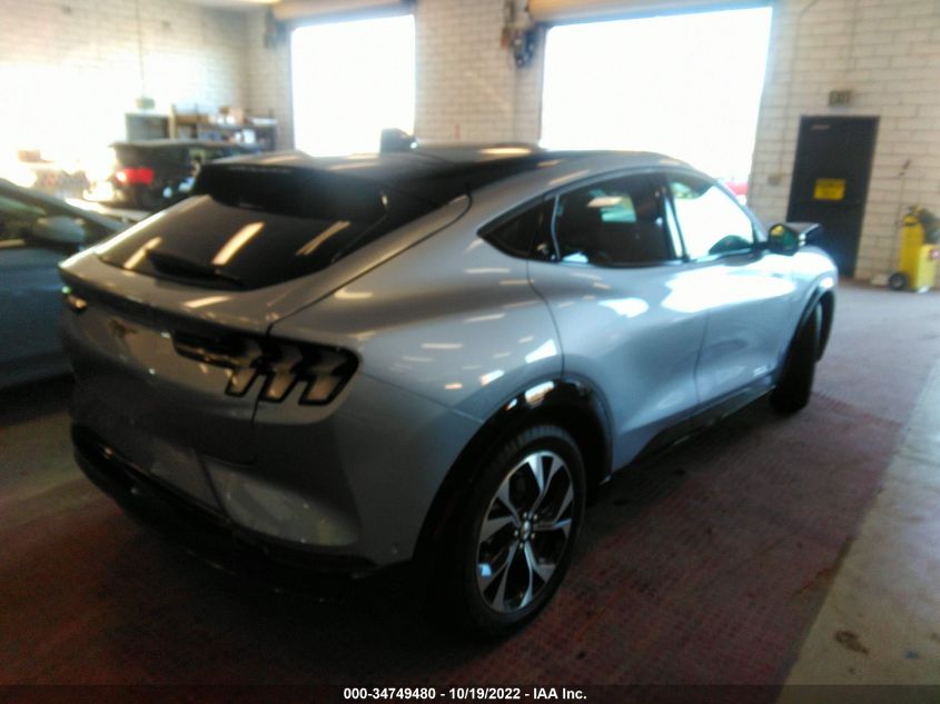 2022 FORD MUSTANG MACH-E PREMIUM VIN: 3FMTK3SU7NMA27530