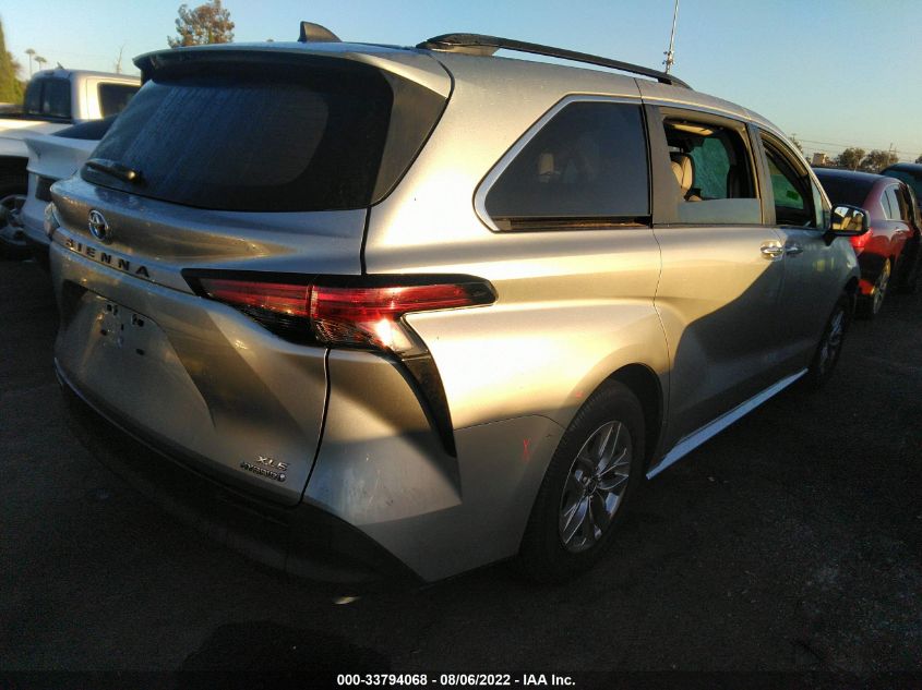 2022 TOYOTA SIENNA XLE VIN: 5TDJRKECXNS116285