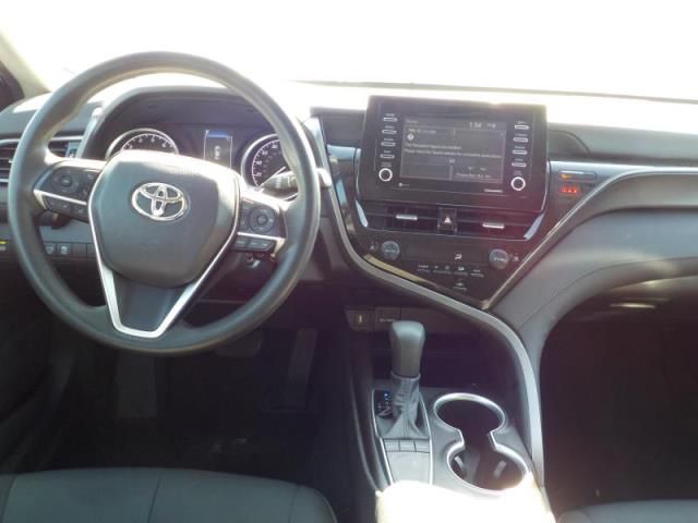 2022 TOYOTA CAMRY LE VIN: 4T1C11AK7NU617696