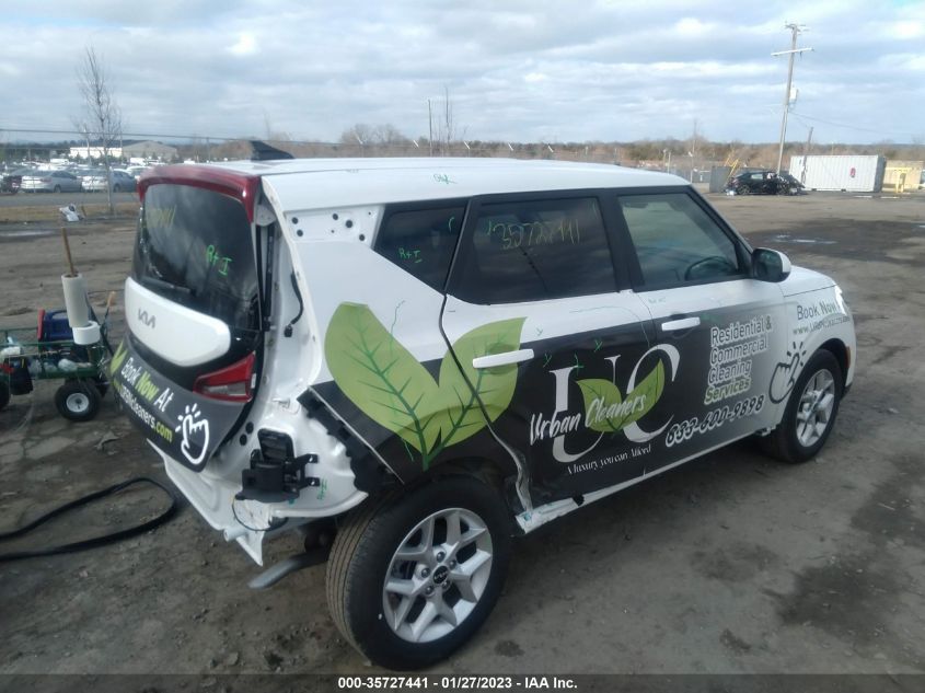 2022 KIA SOUL LX VIN: KNDJ23AU6N7181556