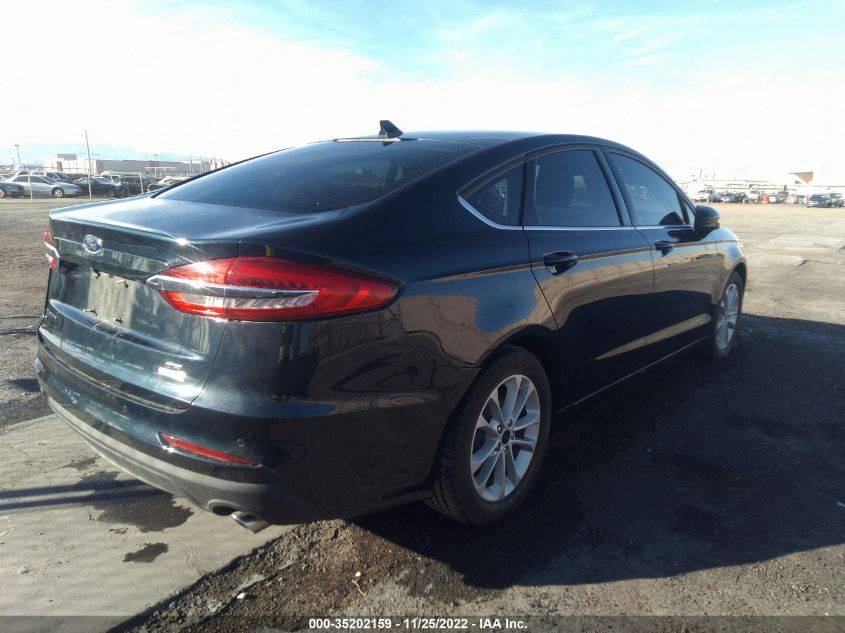 2020 FORD FUSION SE VIN: 3FA6P0HD0LR181351