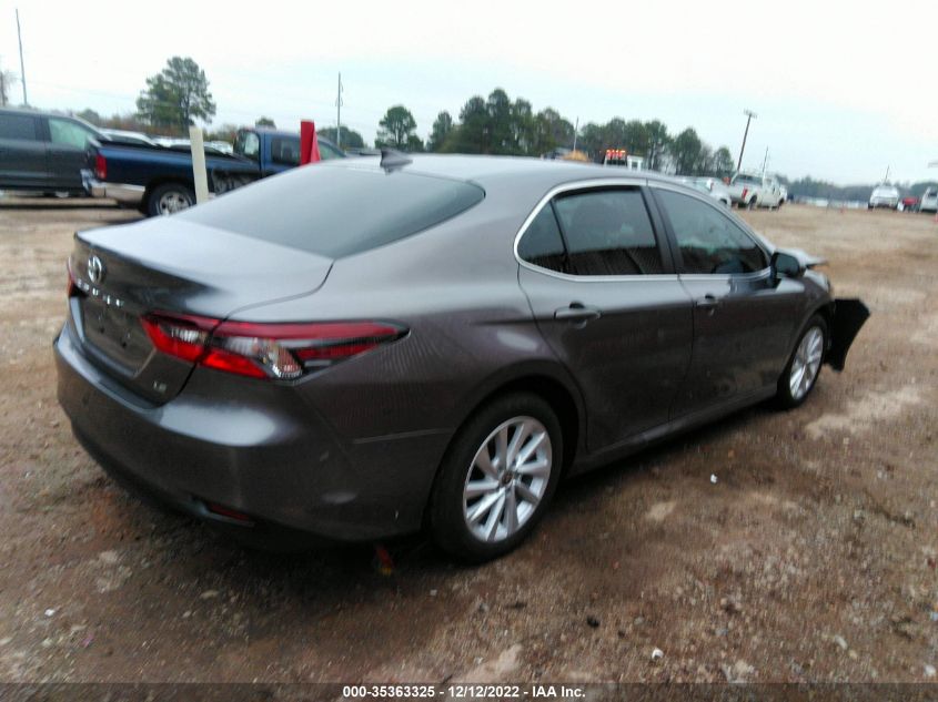 2022 TOYOTA CAMRY LE VIN: 4T1C11AK5NU069696