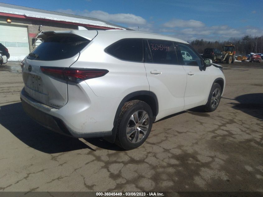 2022 TOYOTA HIGHLANDER XLE VIN: 5TDHZRBH4NS568823