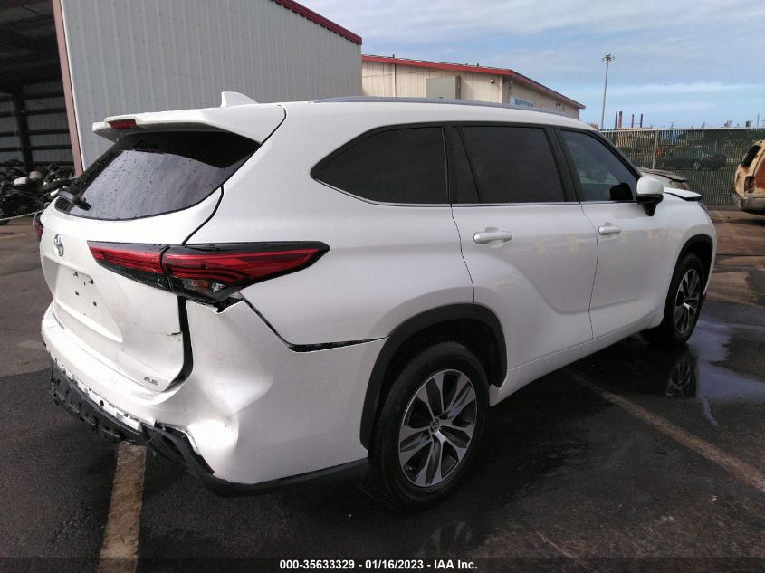 2021 TOYOTA HIGHLANDER XLE VIN: 5TDGZRAH9MS517359