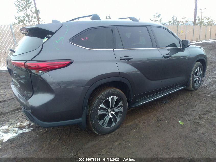 2021 TOYOTA HIGHLANDER XLE VIN: 5TDHZRBH1MS083358